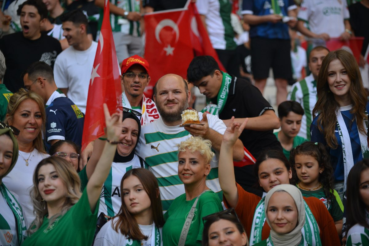 (FOTO GALERİ) Bursaspor-1461 Trabzon FK taraftar fotoğrafları -3