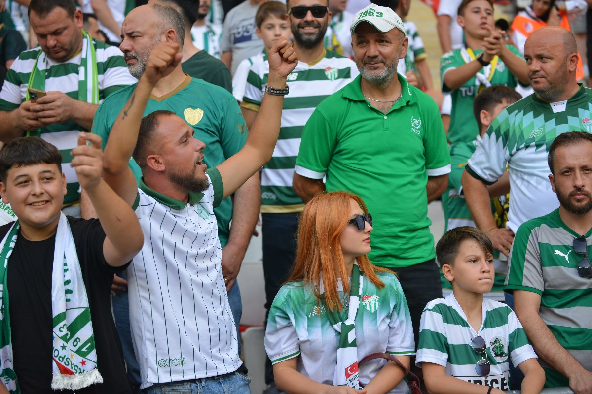(FOTO GALERİ) Bursaspor-1461 Trabzon FK taraftar fotoğrafları -3