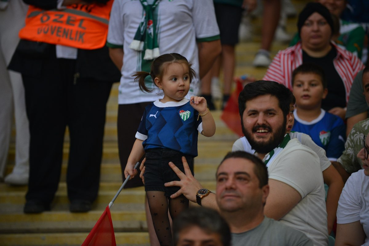 (FOTO GALERİ) Bursaspor-1461 Trabzon FK taraftar fotoğrafları -3