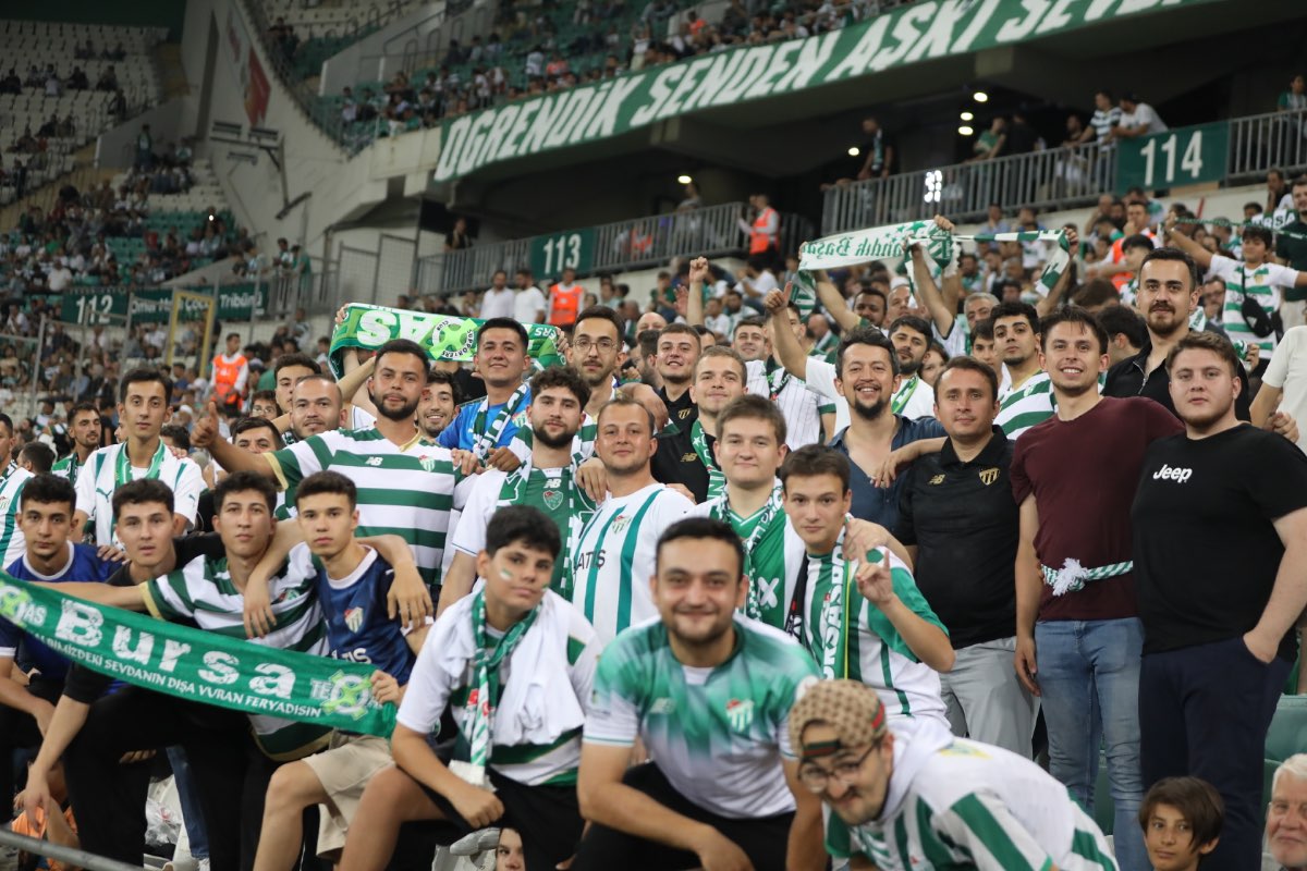 (FOTO GALERİ) Bursaspor- Söğütspor taraftar fotoğrafları -1