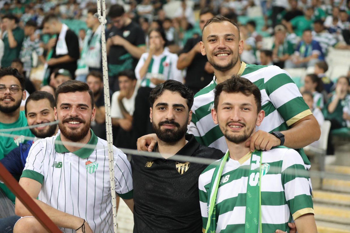 (FOTO GALERİ) Bursaspor- Söğütspor taraftar fotoğrafları -1