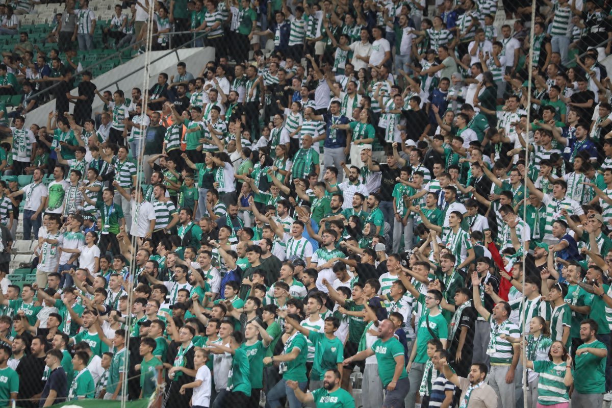(FOTO GALERİ) Bursaspor- Söğütspor taraftar fotoğrafları -1