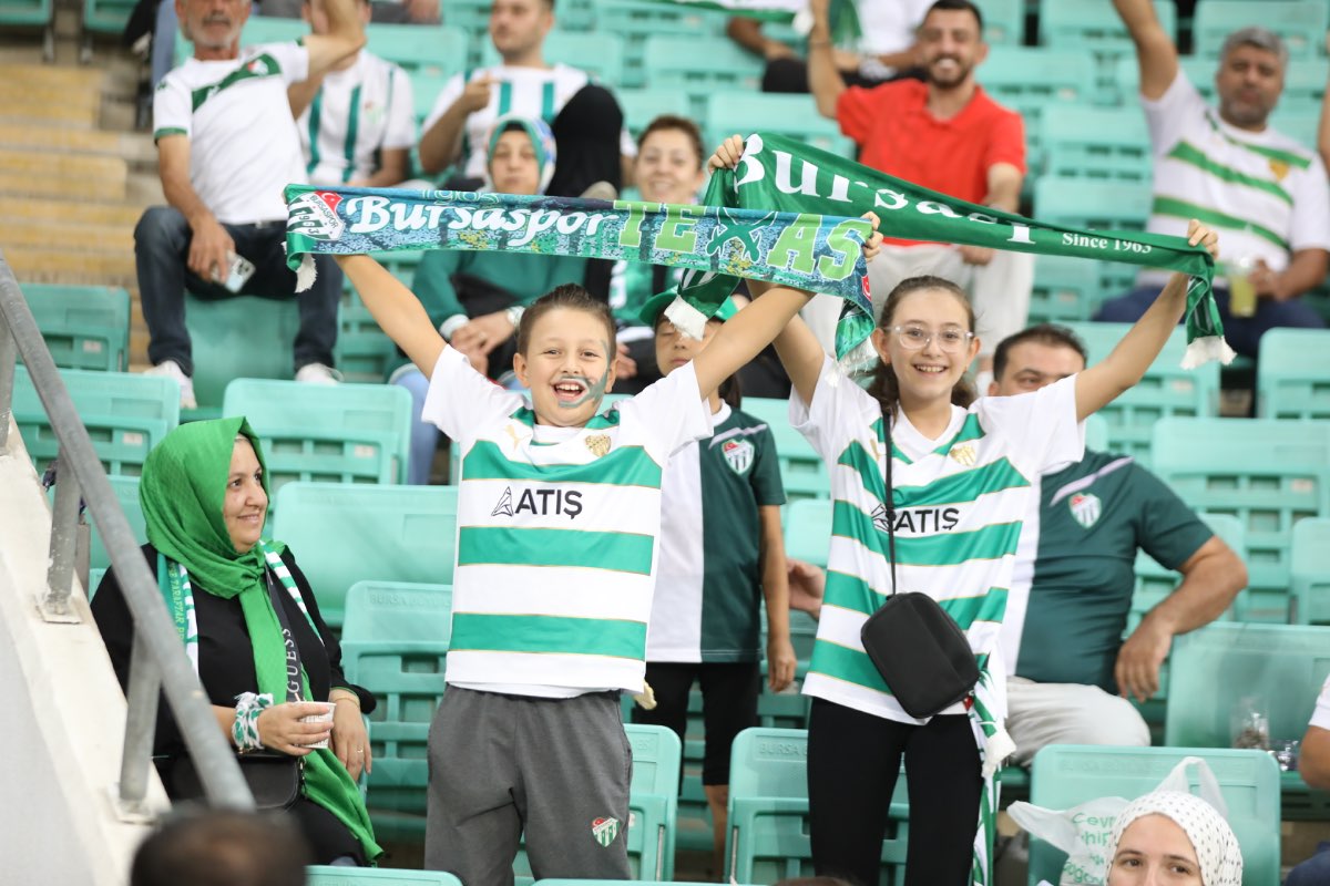 (FOTO GALERİ) Bursaspor- Söğütspor taraftar fotoğrafları -1
