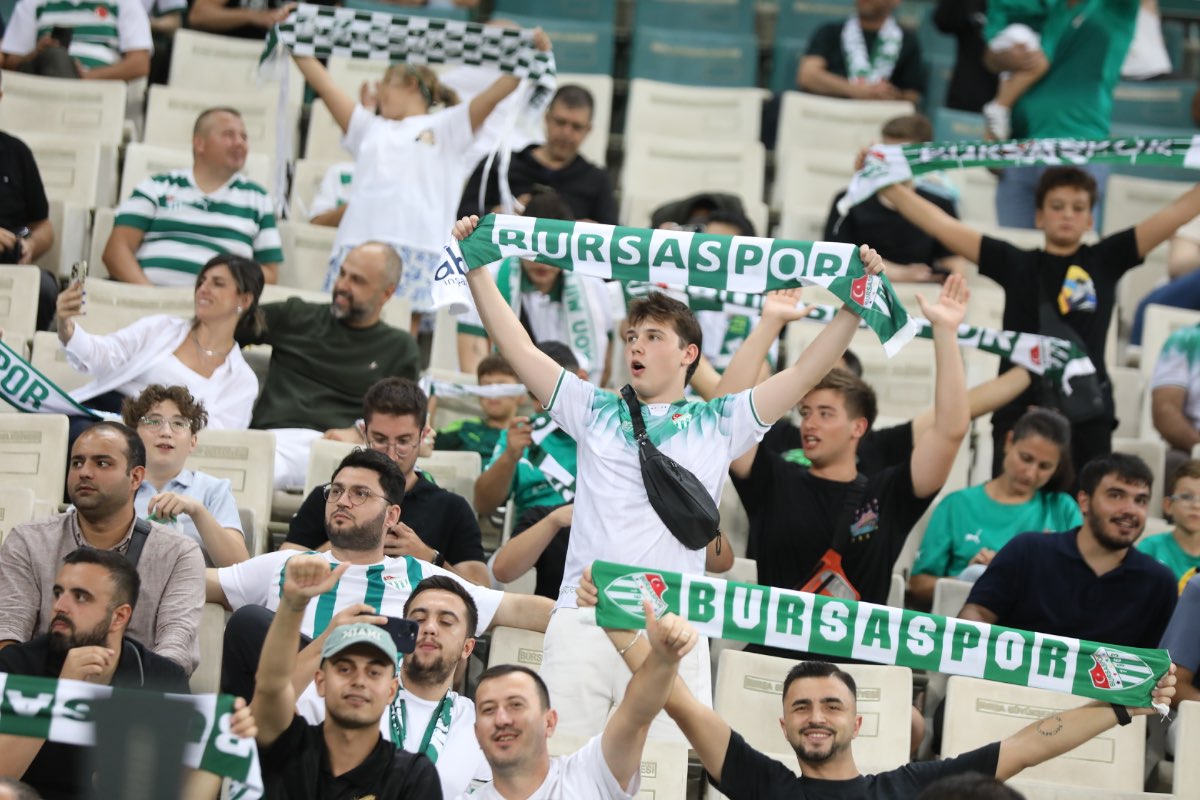 (FOTO GALERİ) Bursaspor- Söğütspor taraftar fotoğrafları -1
