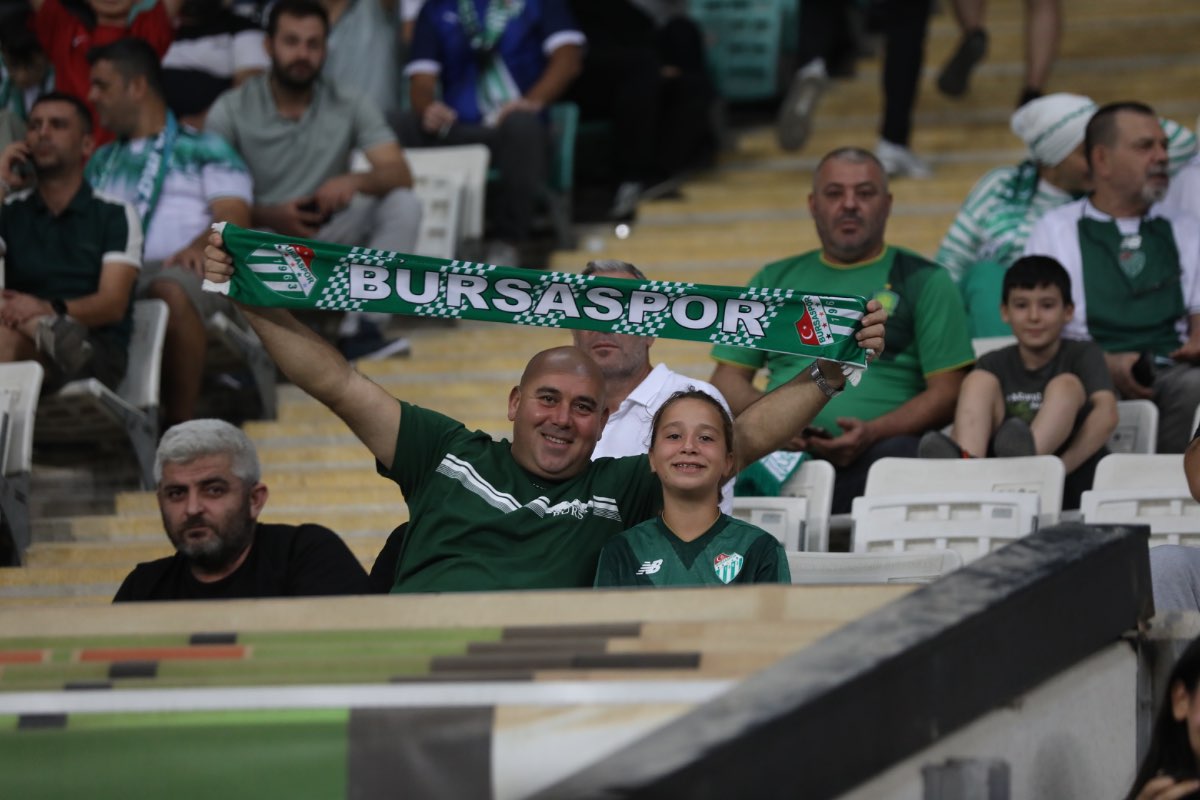 (FOTO GALERİ) Bursaspor- Söğütspor taraftar fotoğrafları -1