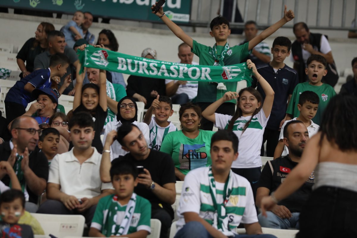 (FOTO GALERİ) Bursaspor- Söğütspor taraftar fotoğrafları -1