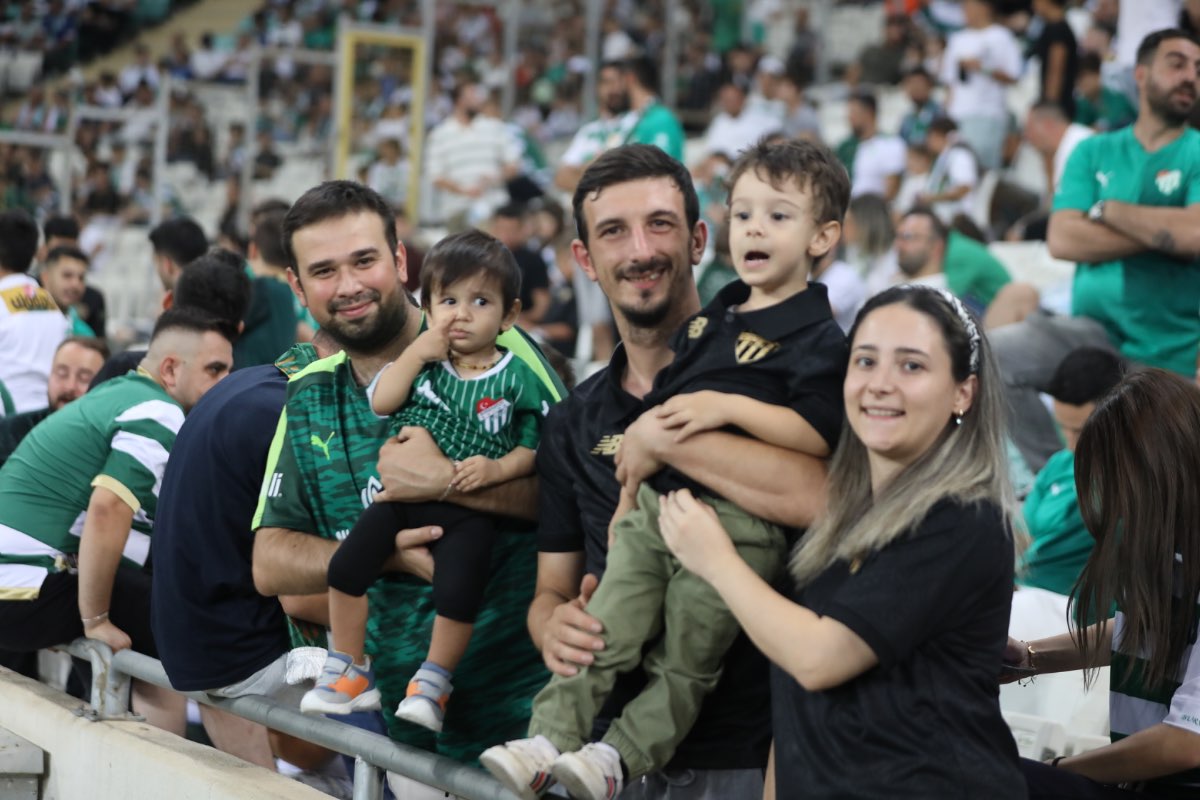 (FOTO GALERİ) Bursaspor- Söğütspor taraftar fotoğrafları -1