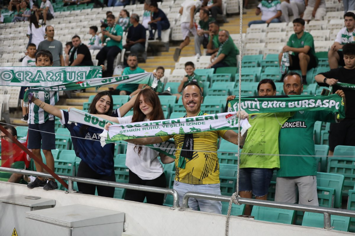 (FOTO GALERİ) Bursaspor- Söğütspor taraftar fotoğrafları -1