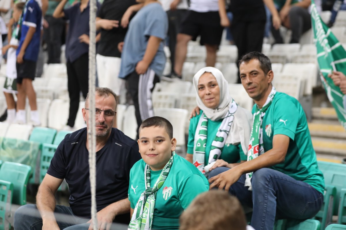 (FOTO GALERİ) Bursaspor- Söğütspor taraftar fotoğrafları -1