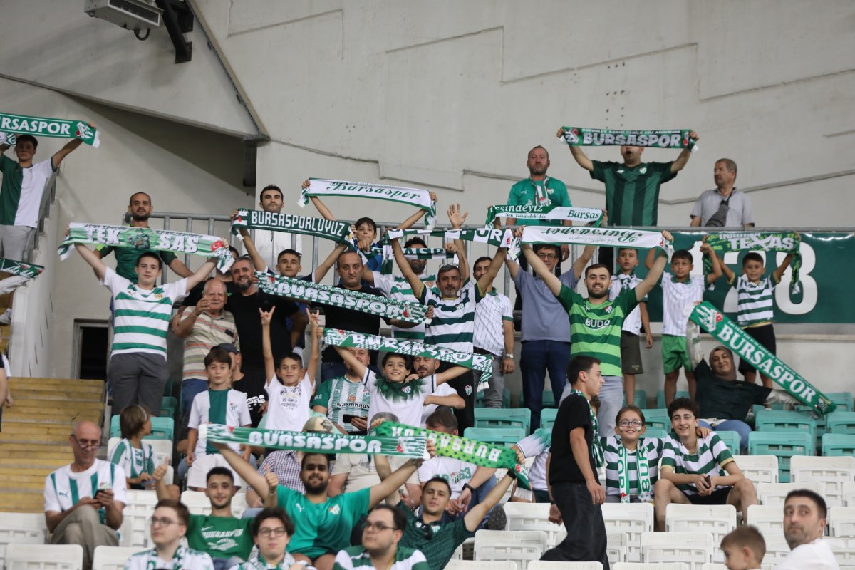 (FOTO GALERİ) Bursaspor- Söğütspor taraftar fotoğrafları -1