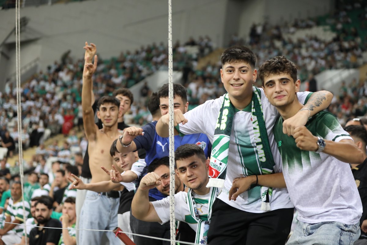 (FOTO GALERİ) Bursaspor- Söğütspor taraftar fotoğrafları -1