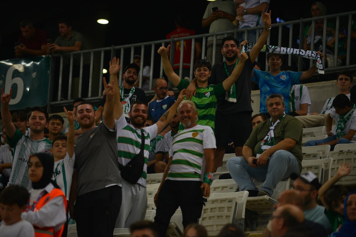 (FOTO GALERİ) Bursaspor- Söğütspor taraftar fotoğrafları -2