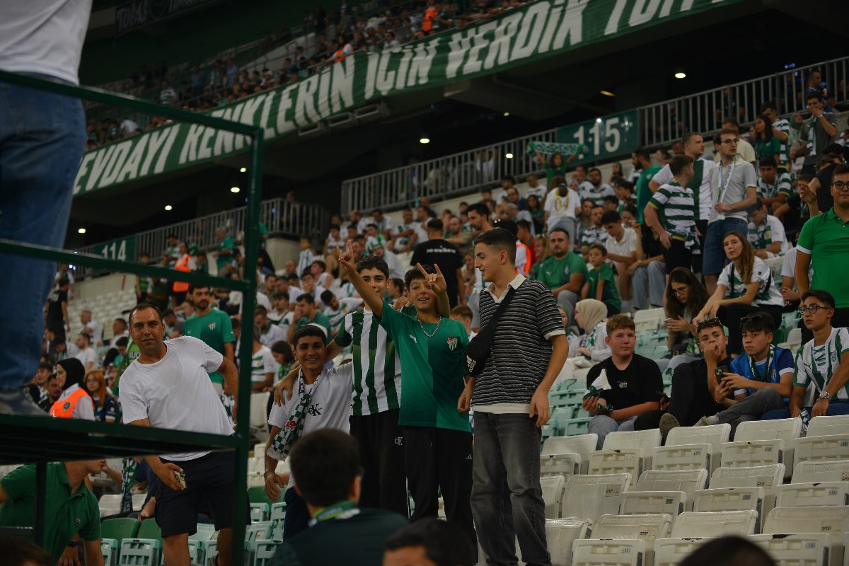 (FOTO GALERİ) Bursaspor- Söğütspor taraftar fotoğrafları -2