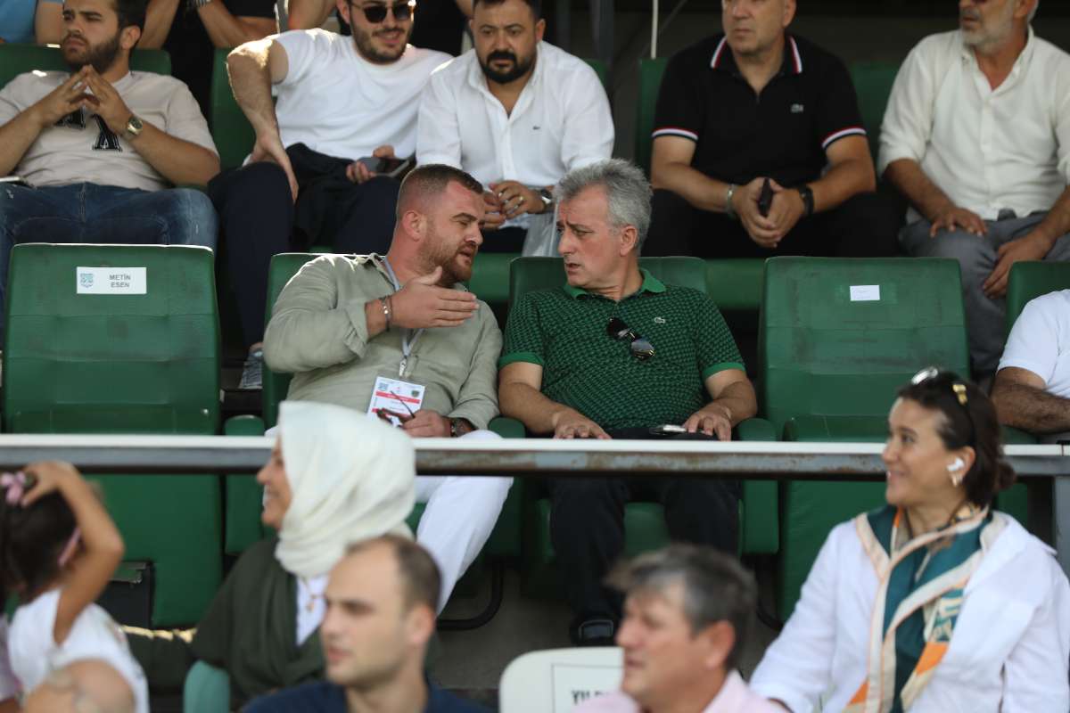 (FOTO GALERİ) Yıldırımspor-Kestel Çilekspor Taraftar Fotoğrafları