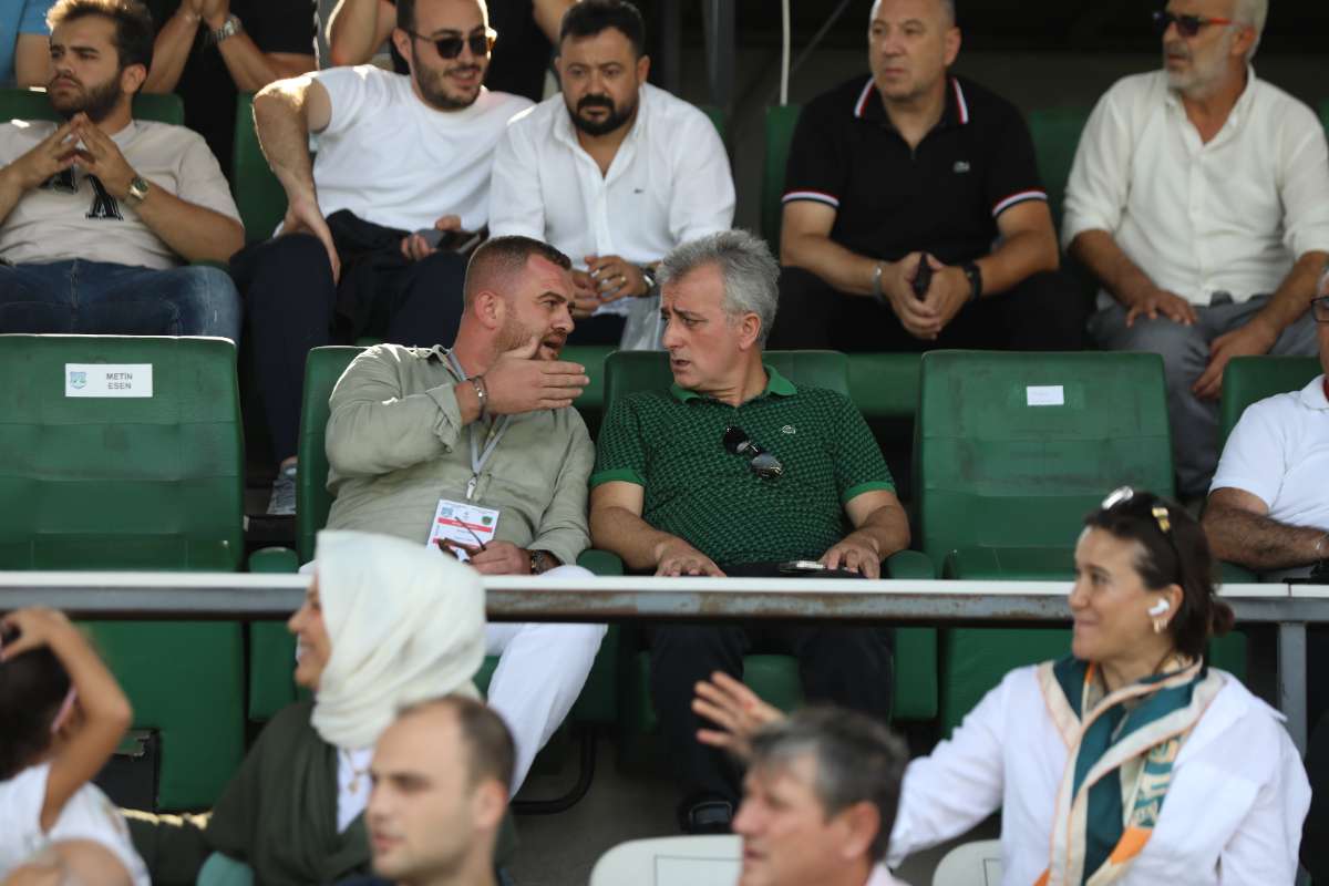 (FOTO GALERİ) Yıldırımspor-Kestel Çilekspor Taraftar Fotoğrafları