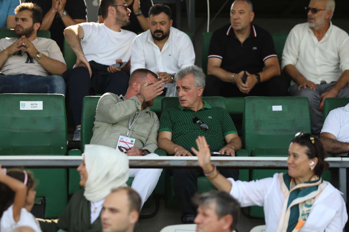 (FOTO GALERİ) Yıldırımspor-Kestel Çilekspor Taraftar Fotoğrafları