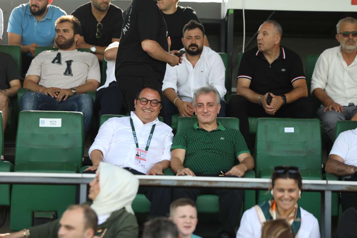 (FOTO GALERİ) Yıldırımspor-Kestel Çilekspor Taraftar Fotoğrafları