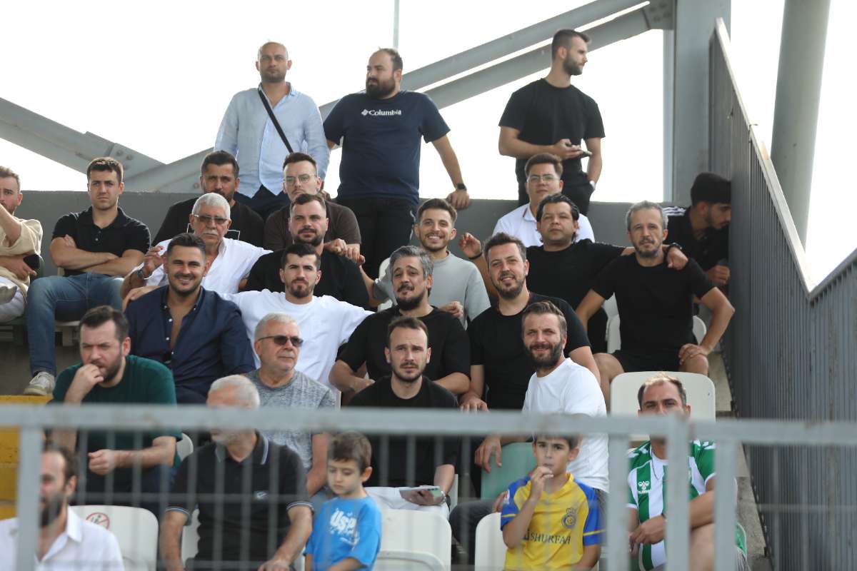 (FOTO GALERİ) Yıldırımspor-Kestel Çilekspor Taraftar Fotoğrafları