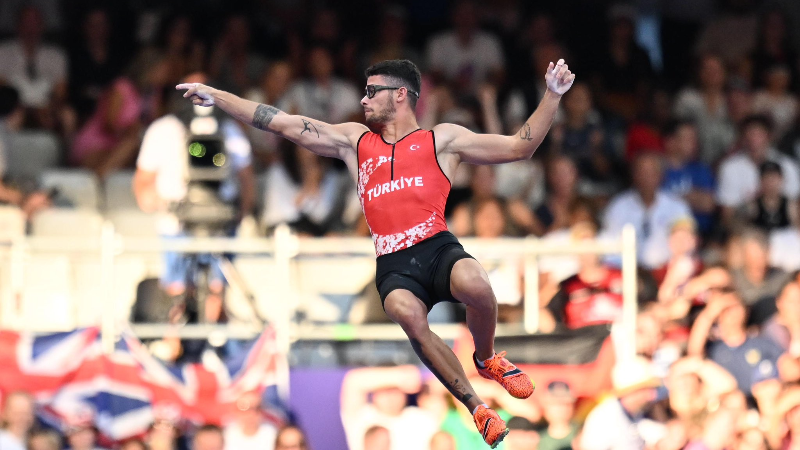Ersu Şaşma, Dünya Atletizm Şampiyonası’nda finalde