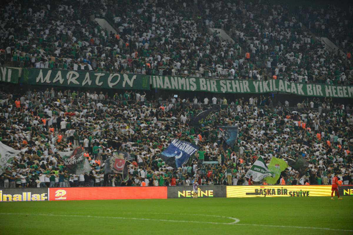 (FOTO GALERİ) Bursaspor-Arnavutköy Belediyespor Maçı Taraftar Fotoğrafları