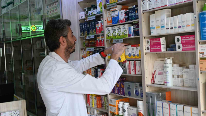 Yapay zekadan ilaç tavsiyesi alan vatandaşlara eczacı uyarısı