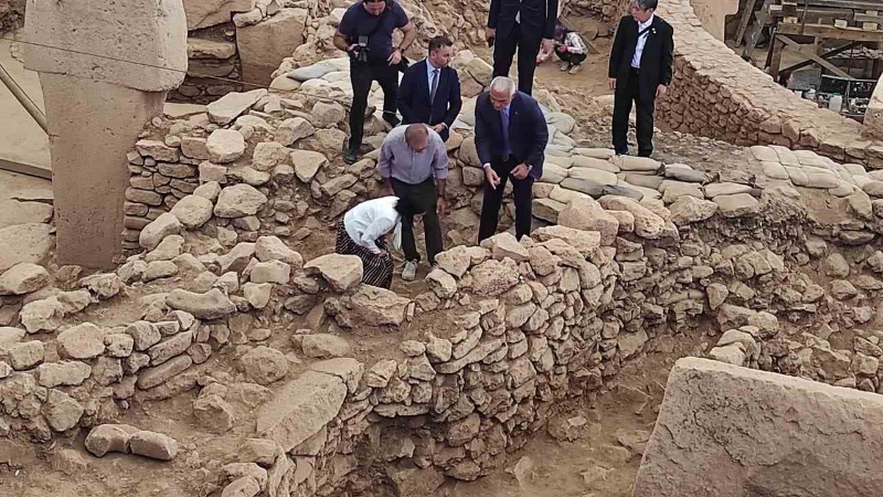 Bakan Ersoy Göbeklitepe kazılarıyla ilgili açıklamada bulundu