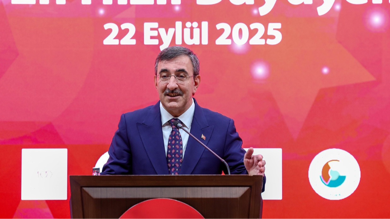 Cumhurbaşkanı Yardımcısı Yılmaz'dan ekonomi mesajı