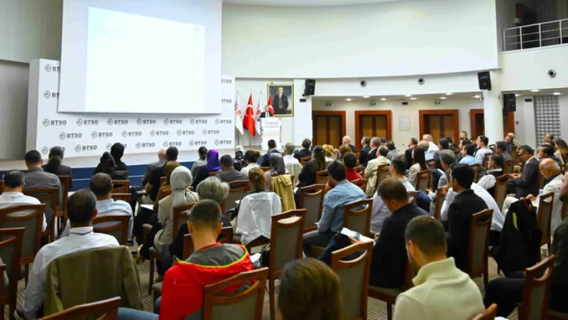 BTSO Akademi’de ihracatın yeni rotası: Azerbaycan