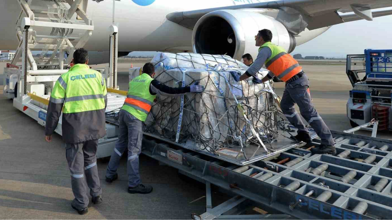 Bursa Yenişehir Havalimanı gümrüklü kargo üssü haline geliyor