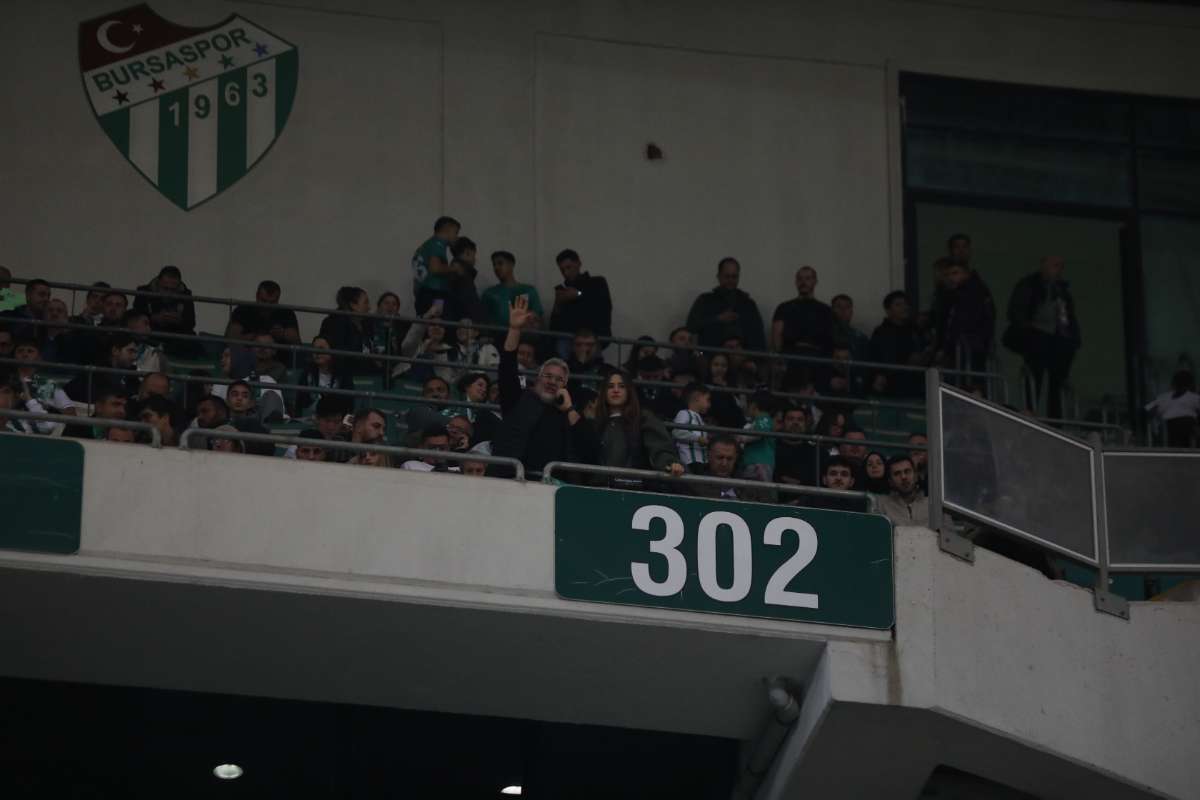 (FOTO GALERİ) Bursaspor-Menemen FK Taraftar Fotoğrafları-1