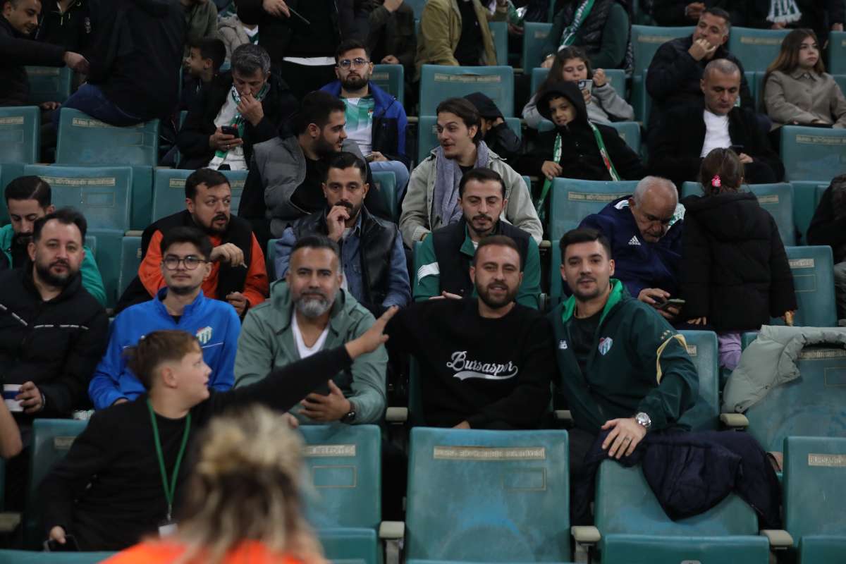 (FOTO GALERİ) Bursaspor-Menemen FK Taraftar Fotoğrafları-1