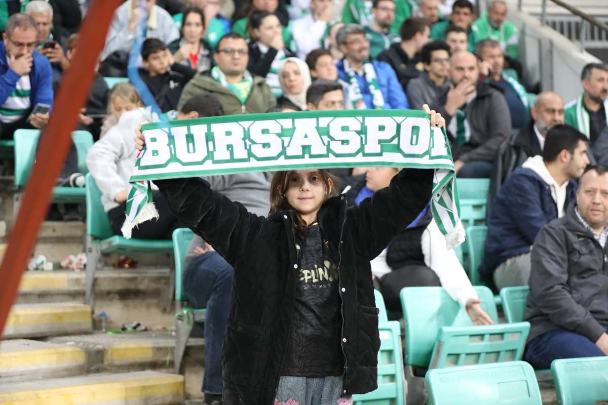 (FOTO GALERİ) Bursaspor-Menemen FK Taraftar Fotoğrafları-1