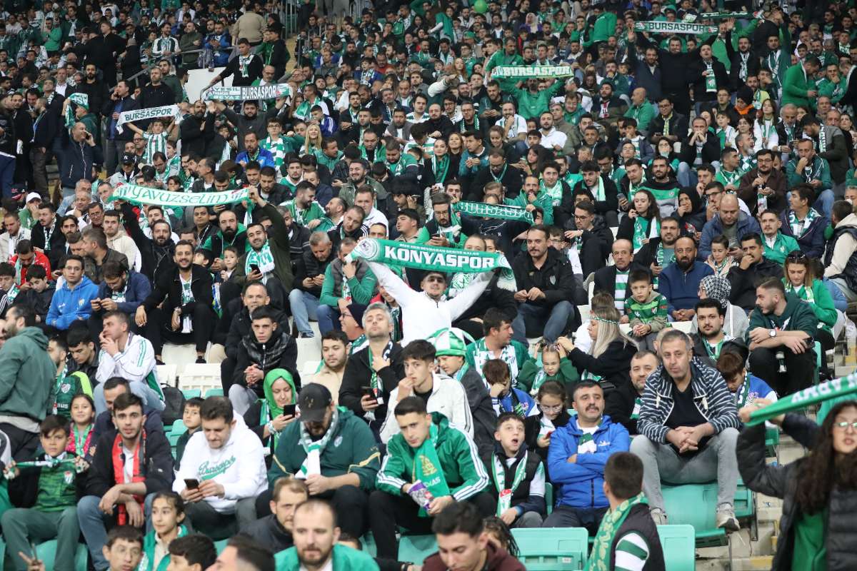 (FOTO GALERİ) Bursaspor-Menemen FK Taraftar Fotoğrafları-1