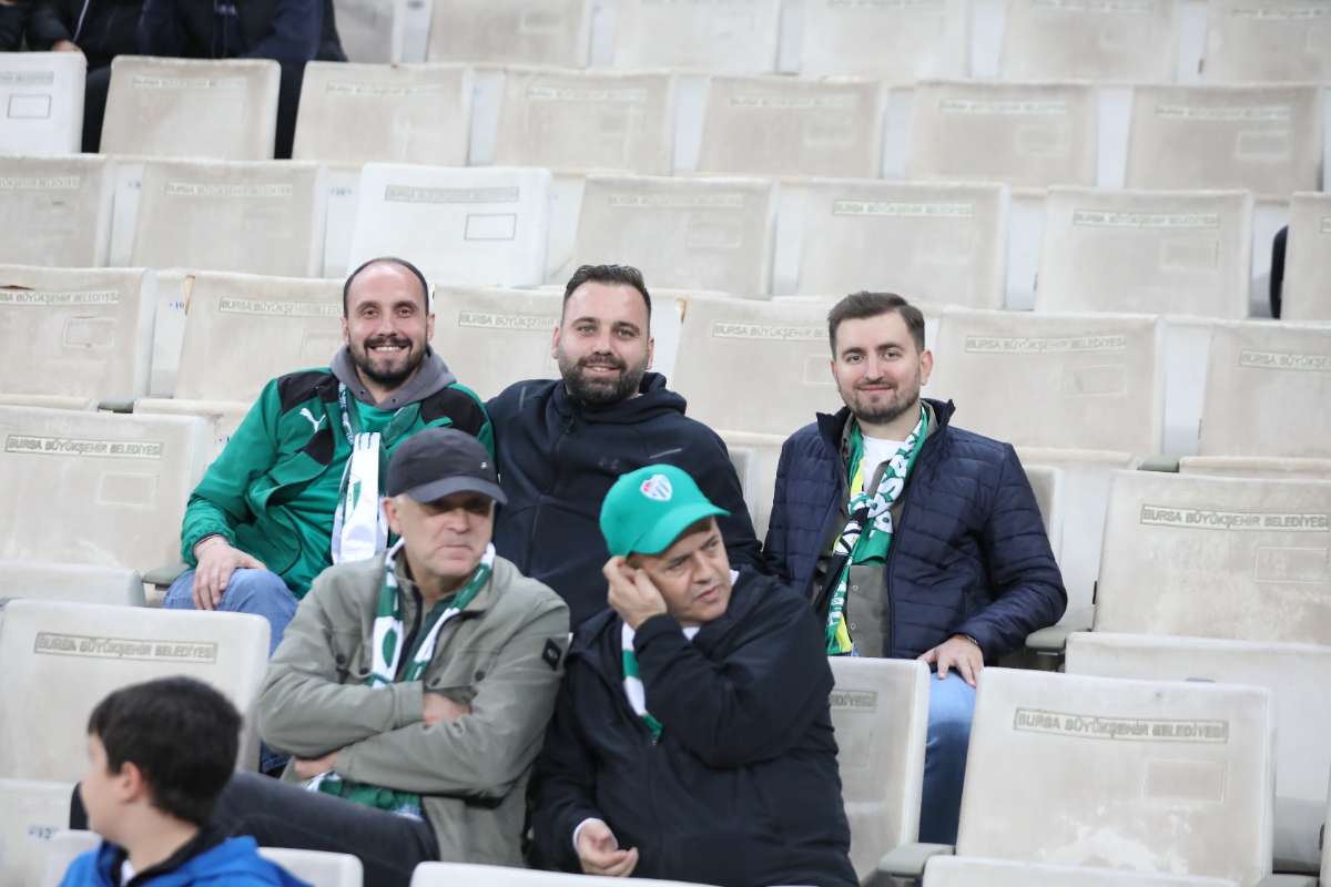 (FOTO GALERİ) Bursaspor-Menemen FK Taraftar Fotoğrafları-1