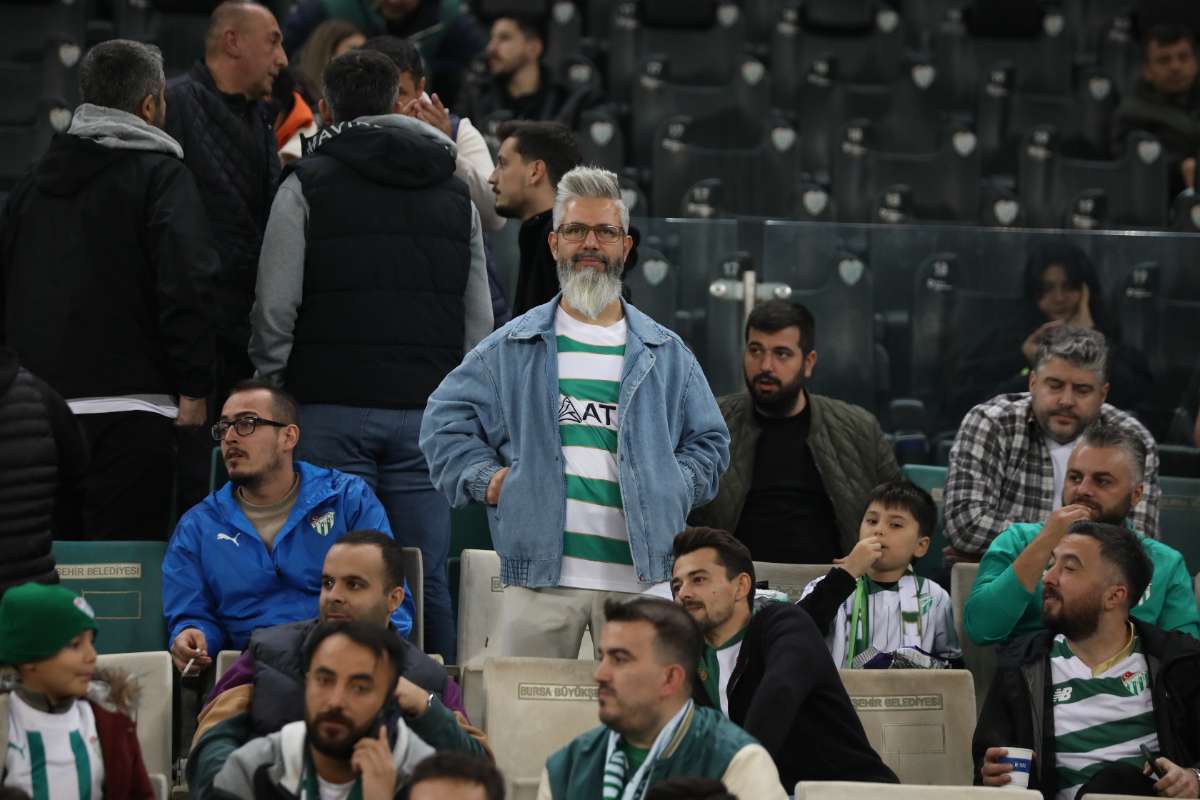 (FOTO GALERİ) Bursaspor-Menemen FK Taraftar Fotoğrafları-1