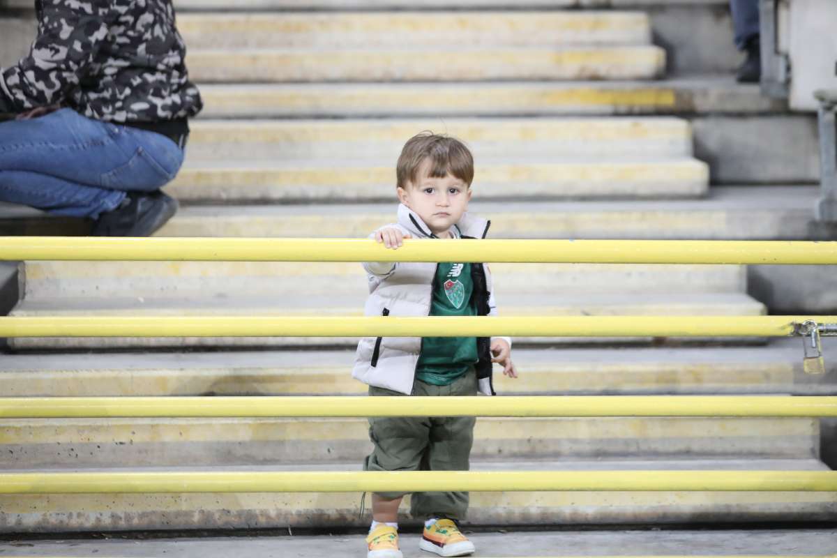 (FOTO GALERİ) Bursaspor-Menemen FK Taraftar Fotoğrafları-1