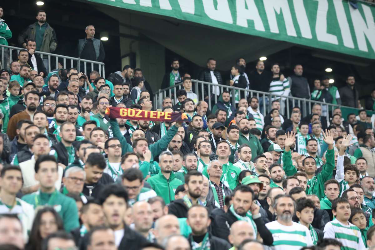 (FOTO GALERİ) Bursaspor-Menemen FK Taraftar Fotoğrafları-2