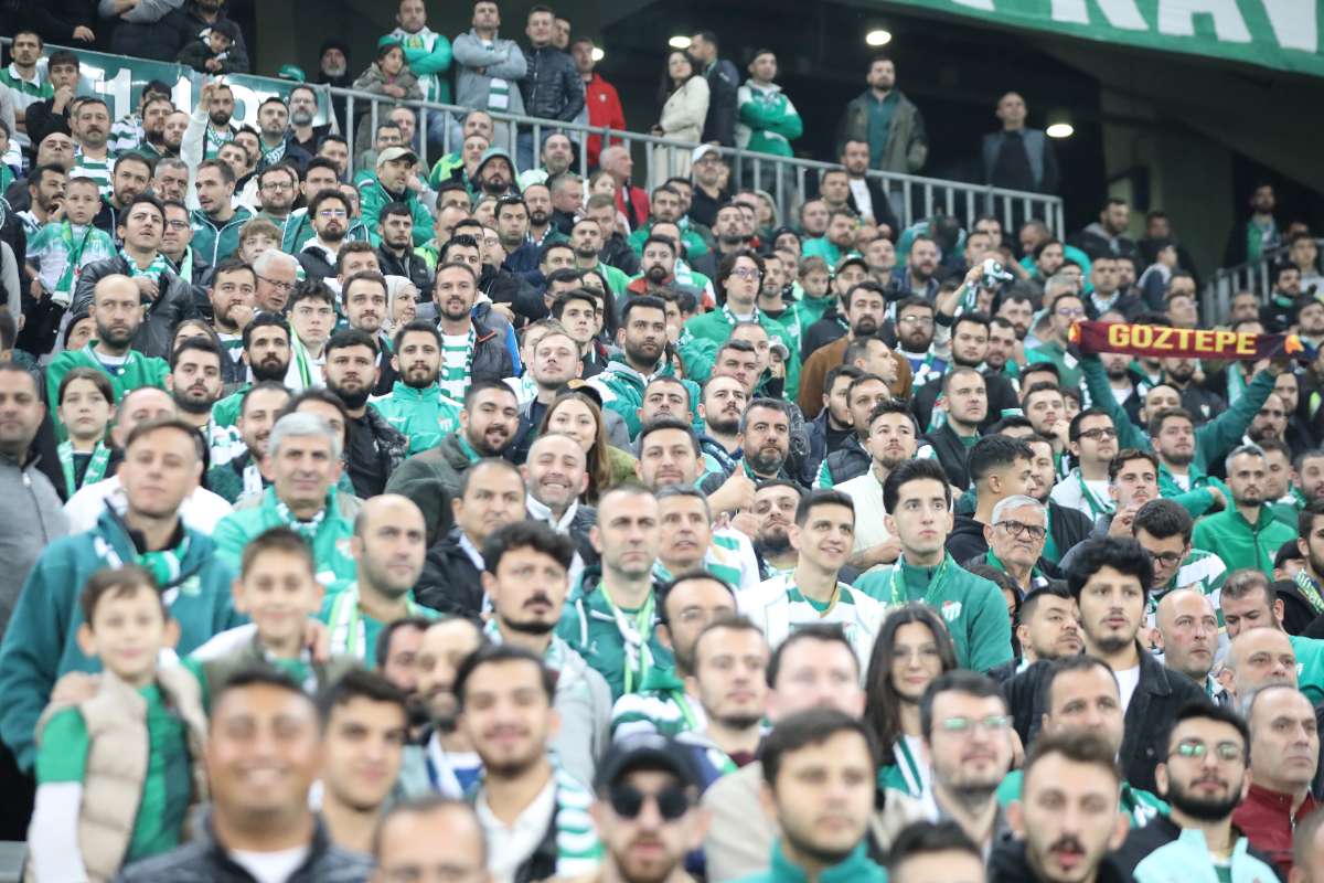 (FOTO GALERİ) Bursaspor-Menemen FK Taraftar Fotoğrafları-2