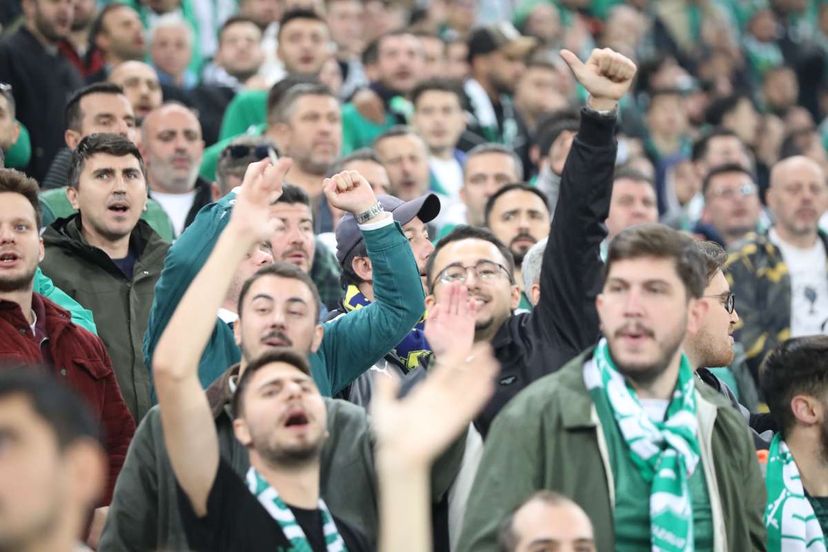(FOTO GALERİ) Bursaspor-Menemen FK Taraftar Fotoğrafları-2