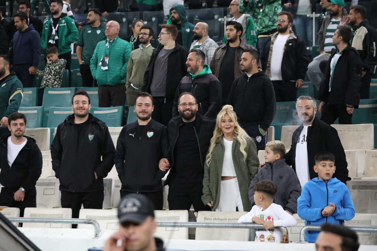 (FOTO GALERİ) Bursaspor-Menemen FK Taraftar Fotoğrafları-2