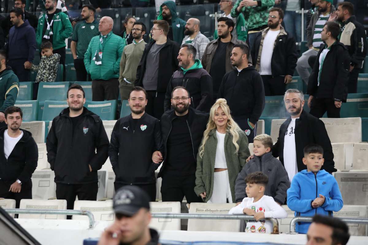 (FOTO GALERİ) Bursaspor-Menemen FK Taraftar Fotoğrafları-2