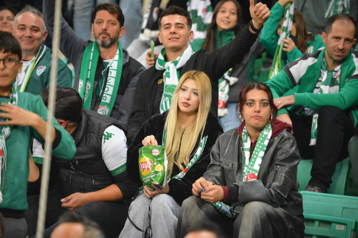 (FOTO GALERİ) Bursaspor-Menemen FK Taraftar Fotoğrafları-3