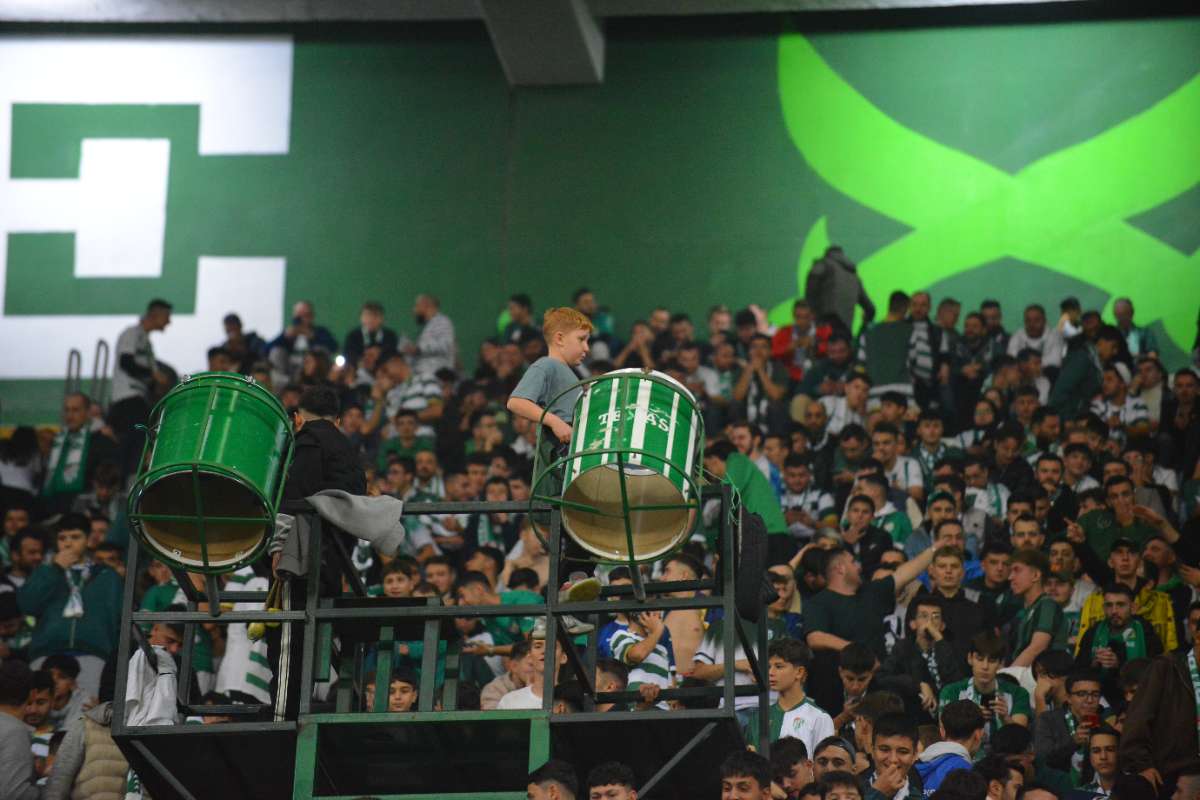(FOTO GALERİ) Bursaspor-Menemen FK Taraftar Fotoğrafları-3
