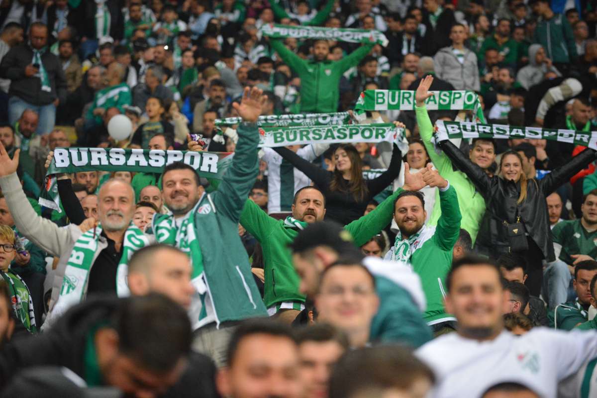 (FOTO GALERİ) Bursaspor-Menemen FK Taraftar Fotoğrafları-3