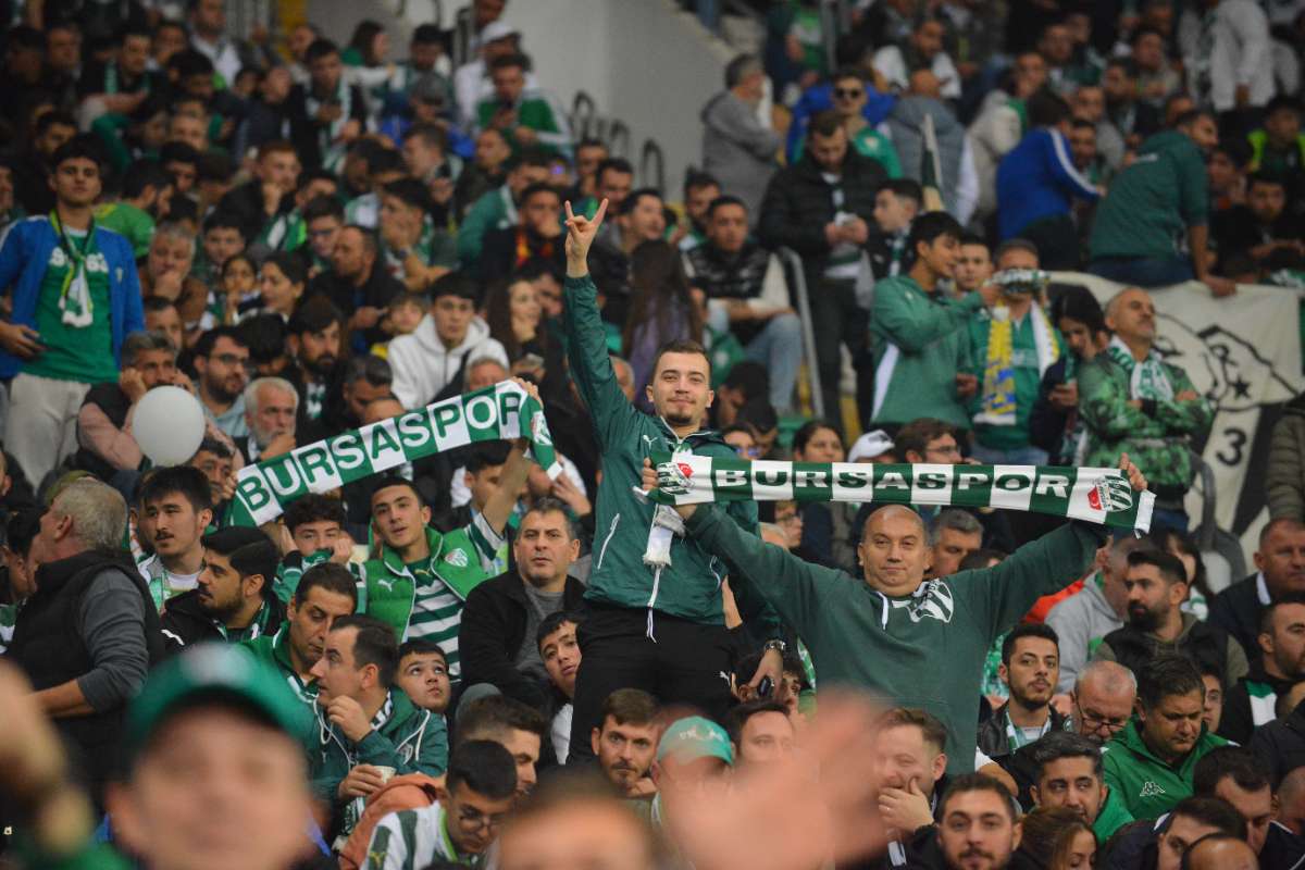 (FOTO GALERİ) Bursaspor-Menemen FK Taraftar Fotoğrafları-3