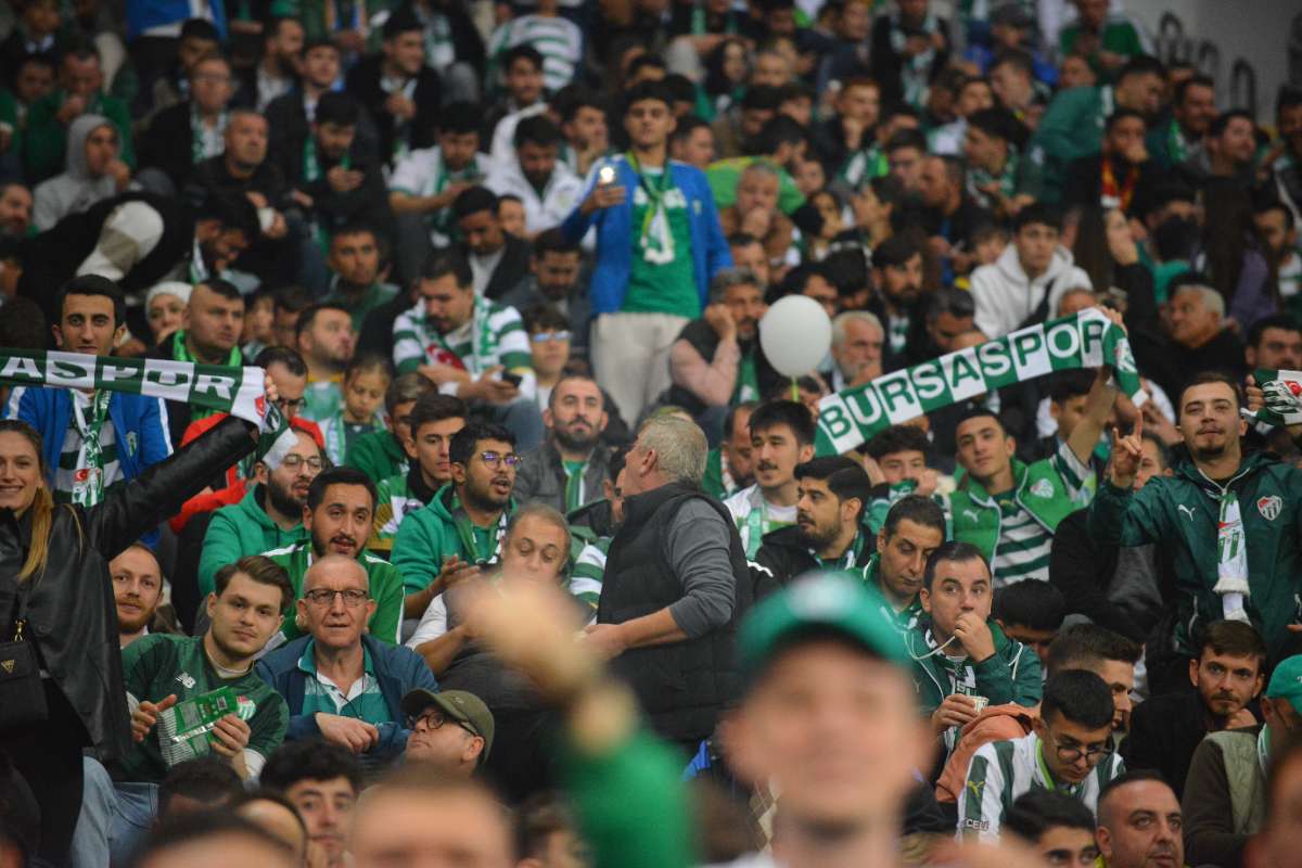 (FOTO GALERİ) Bursaspor-Menemen FK Taraftar Fotoğrafları-3
