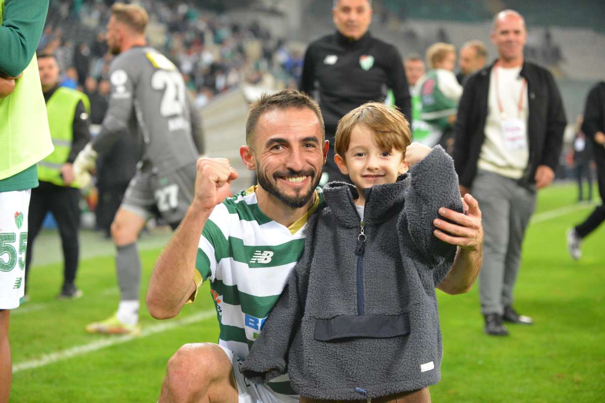 (FOTO GALERİ) Bursaspor-Menemen FK Taraftar Fotoğrafları-3