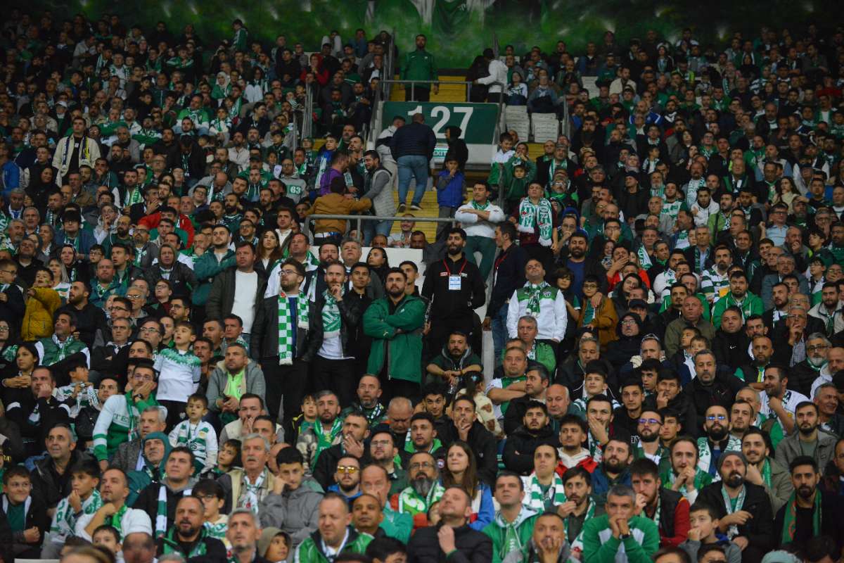 (FOTO GALERİ) Bursaspor-Menemen FK Taraftar Fotoğrafları-3