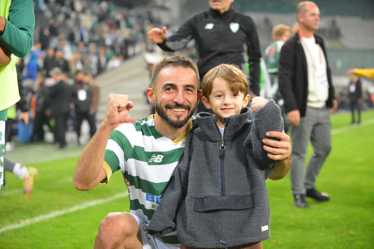 (FOTO GALERİ) Bursaspor-Menemen FK Taraftar Fotoğrafları-3