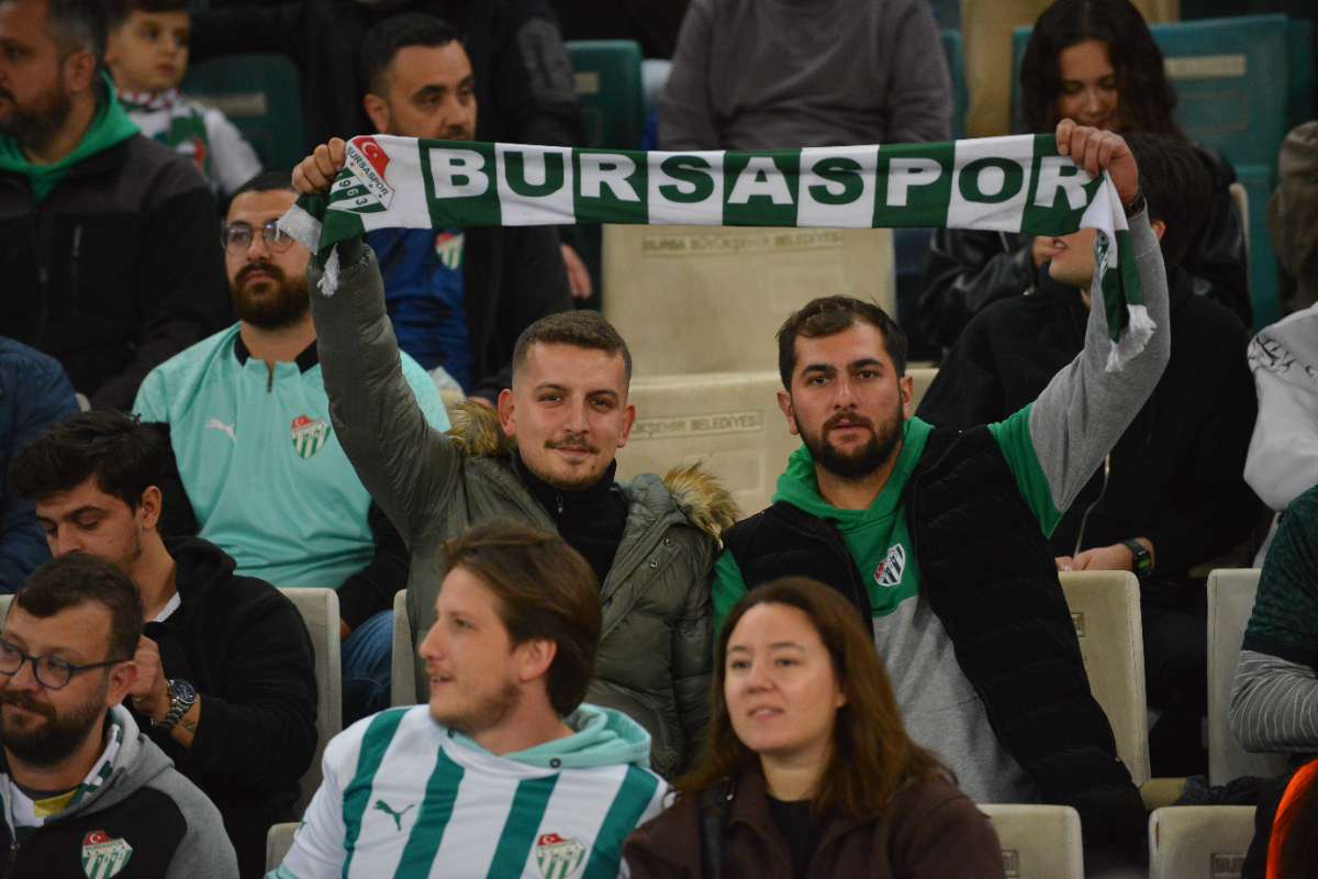 (FOTO GALERİ) Bursaspor-Menemen FK Taraftar Fotoğrafları-3